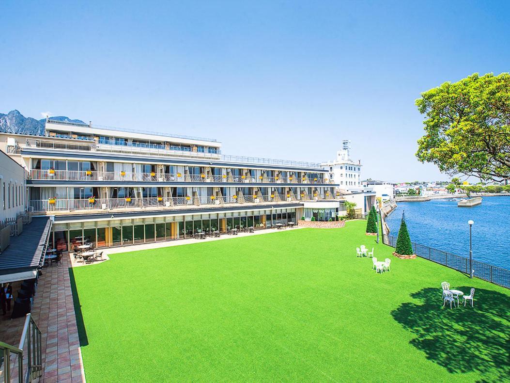 Hotel Seaside شيمبارا المظهر الخارجي الصورة